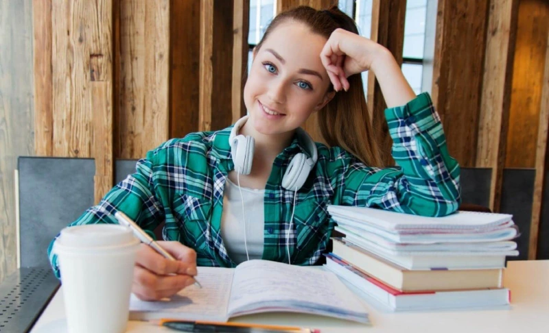 پلی لیست های اسپاتیفای برای درس خواندن